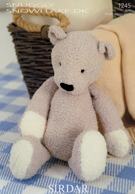 Colours shown are shades 642 - Beige and 631 - Creamy